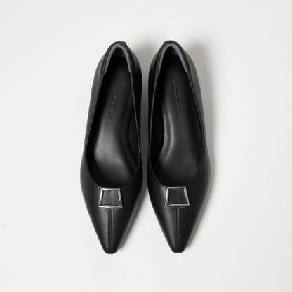 ポインテッド バックル パンプス 晴雨兼用 撥水