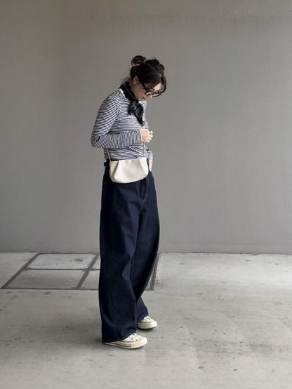 wander around pochette