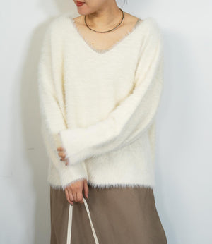 バックリボンVネックニット