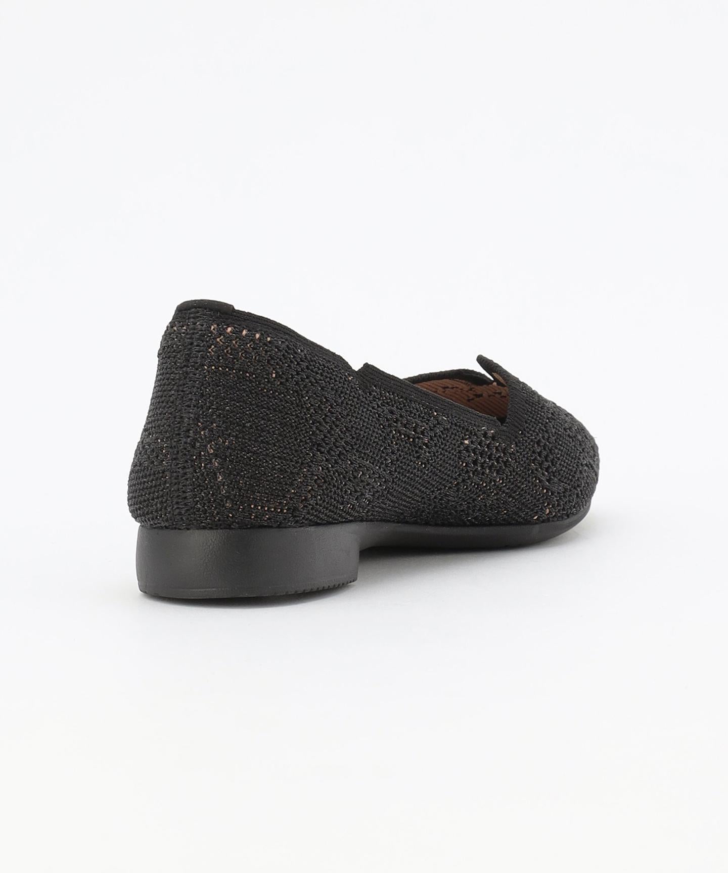 ポインテッド レース パンプス