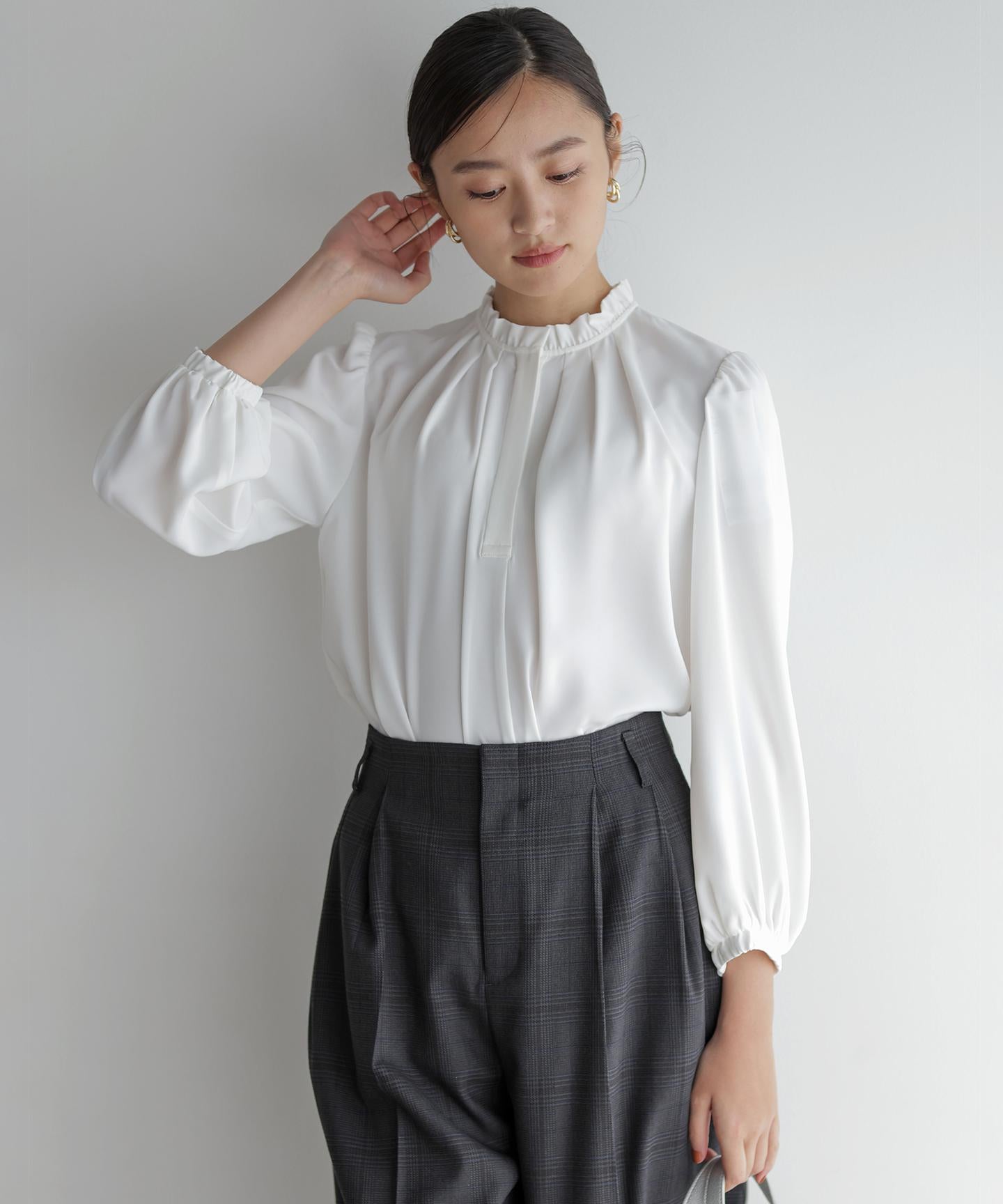 ライトデシンフリル襟 ブラウス