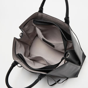 【WEB限定】2WAYタッセルハンドル A4 トートバッグ / ショルダーバッグ