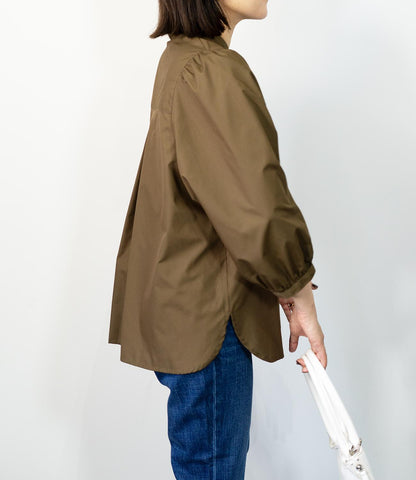 ギャザースリーブブラウス