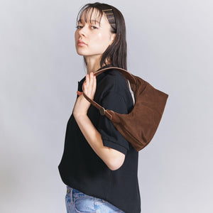 スエード スクエア ショルダーバッグ