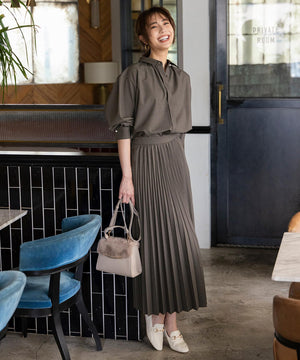 ウーステッドエステル  プリーツスカート