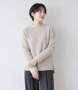 裏シャギーモックネックニット