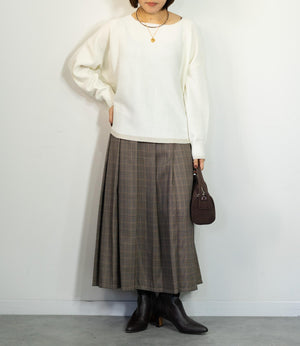 ラメボートネックラウンドニット