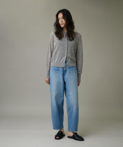 クルーネックニットカーデ《Melty air wool》