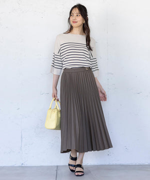 ウーステッドエステル  プリーツスカート