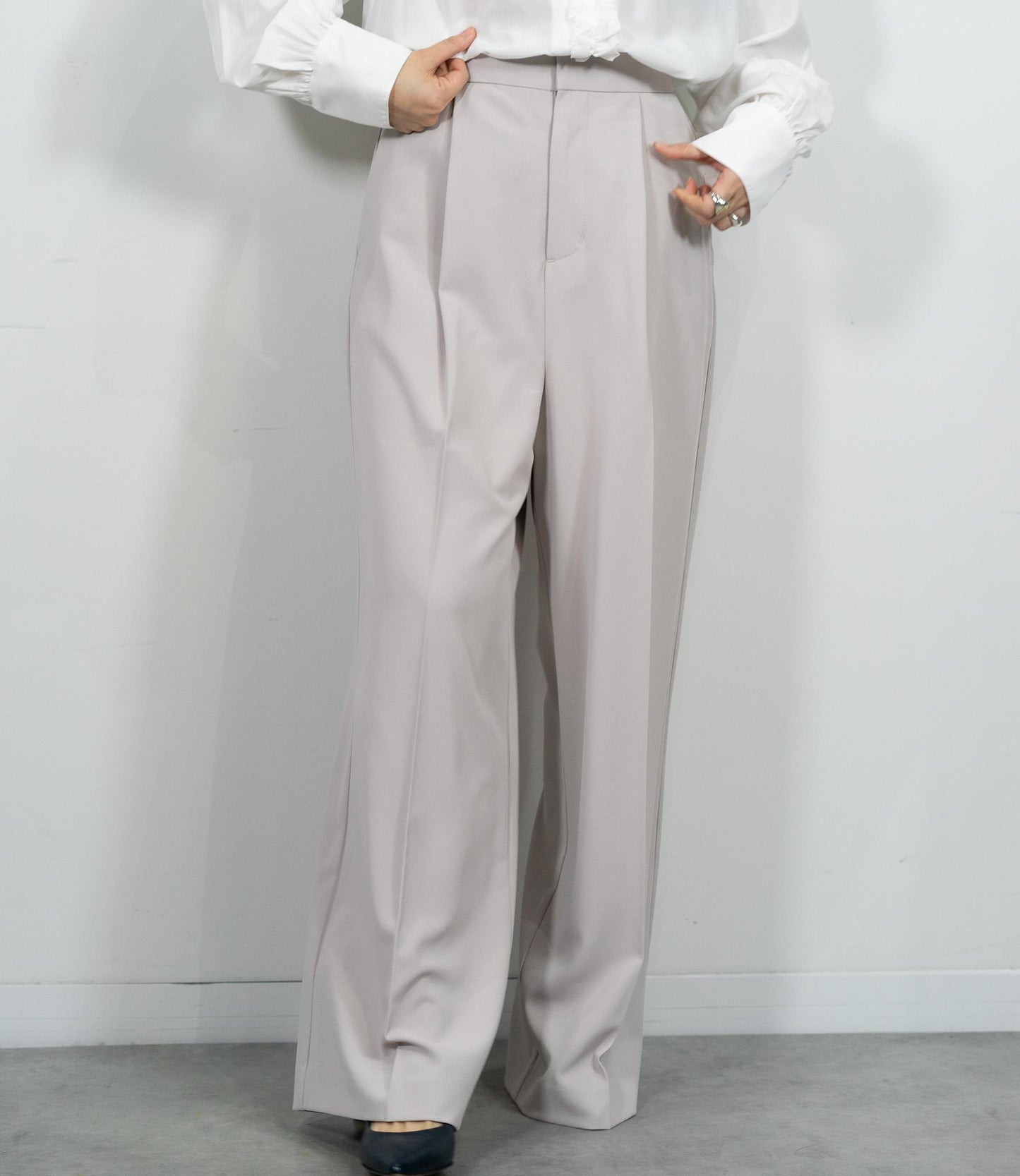 フルダルタックパンツ