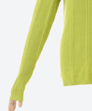 透かし柄ハイネックニット