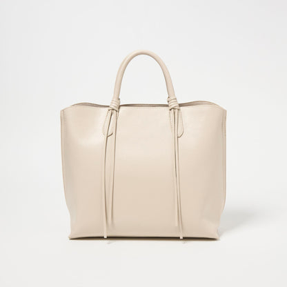 【WEB限定】2WAYタッセルハンドル A4 トートバッグ / ショルダーバッグ