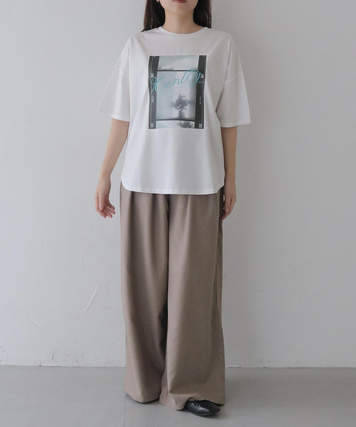 【接触冷感】ラウンドテールフォトTシャツ