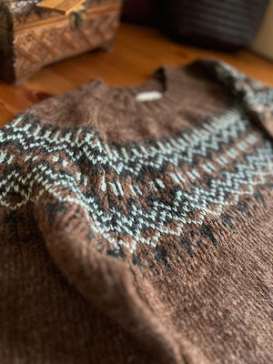 チョコレートBROWNノルディックセーター