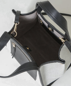 キャンバス×フェイクレザーポケットバッグ