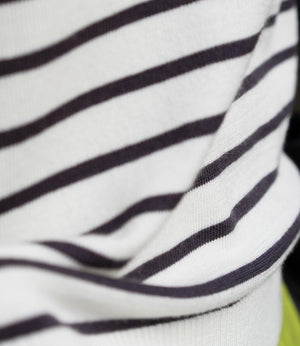 コンパクトフレンチスリーブニットT