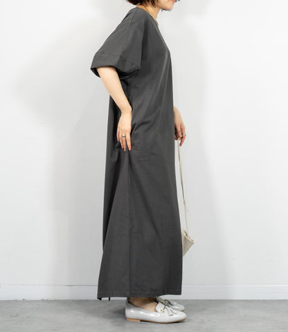 コクーンスリーブストレートワンピース