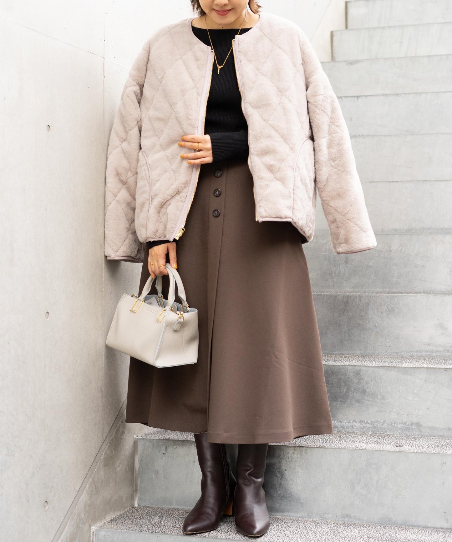 フレアボタンスカート