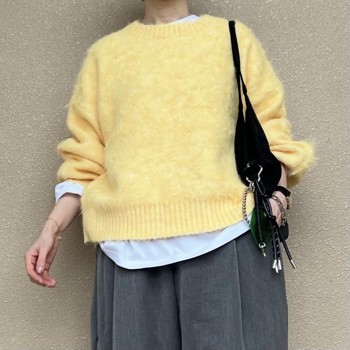 ふわふわニットプルオーバー