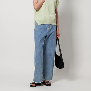 カットオフ デニムパンツ