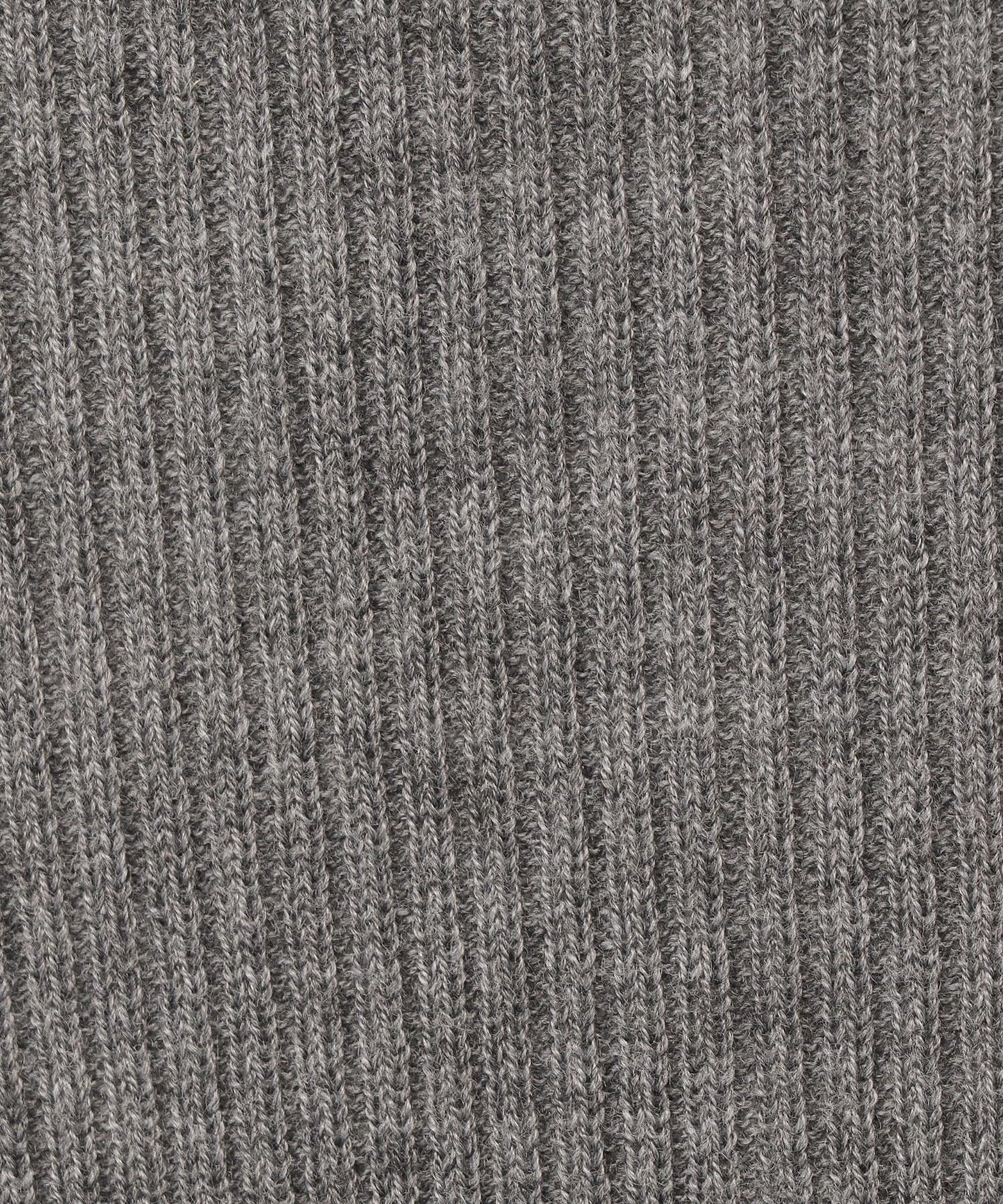 ソフトタッチタートルネックニット