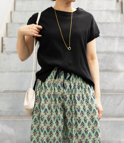 ミニリブフレンチスリーブトップス