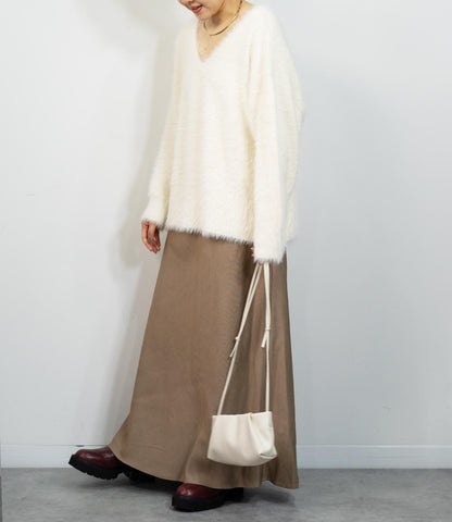 バックリボンVネックニット