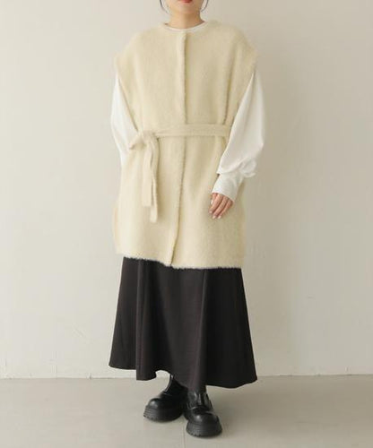 バイカラーテープシャギーニットベスト