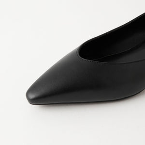 ポインテッド パンプス（3cmヒール）-晴雨兼用-
