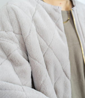 リバーシブルファーキルティングアウター