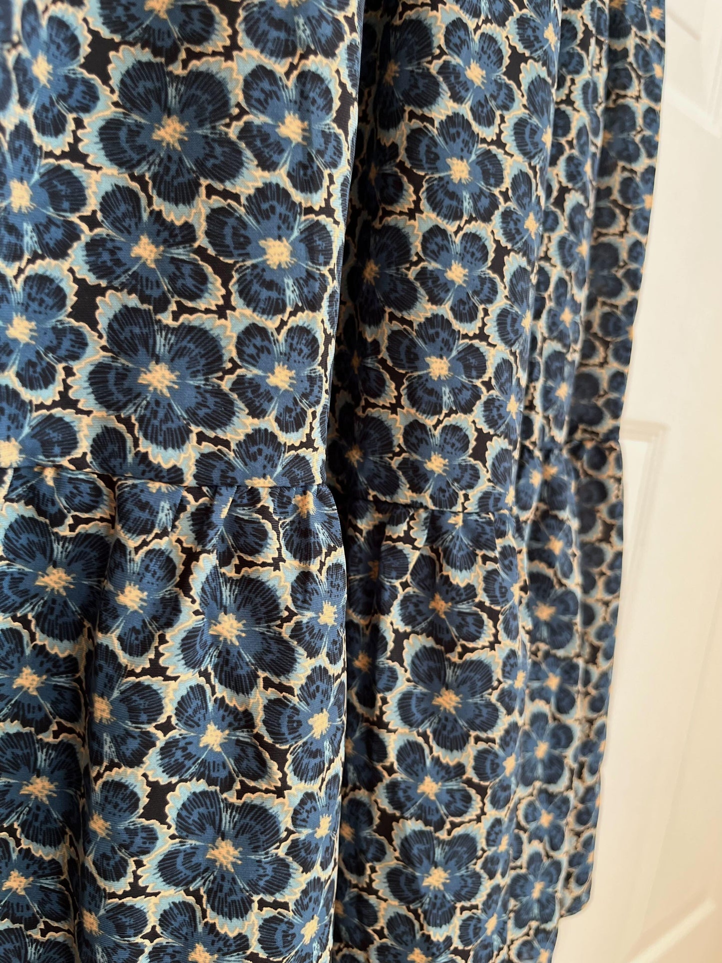 北欧調フラワーワンピース