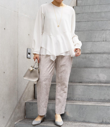 ドッキングイレヘムブラウス