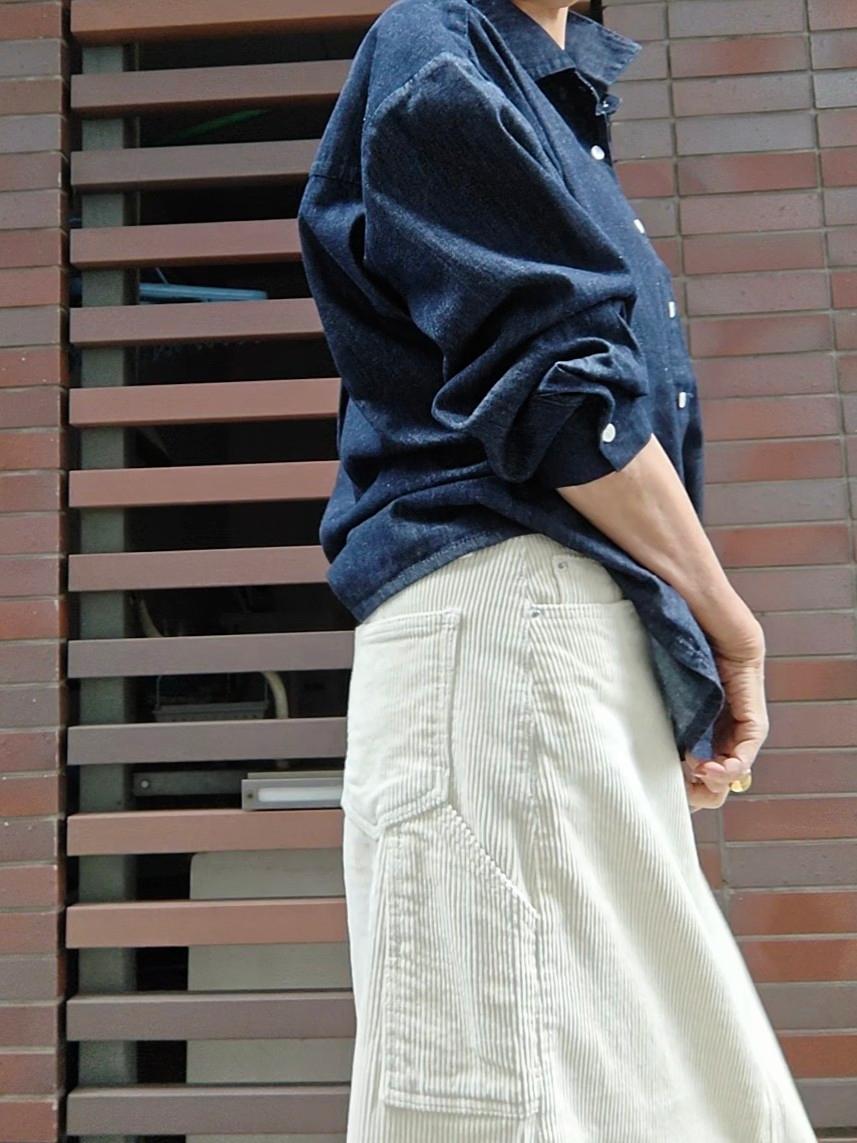 コーデュロイセミフレアスカート