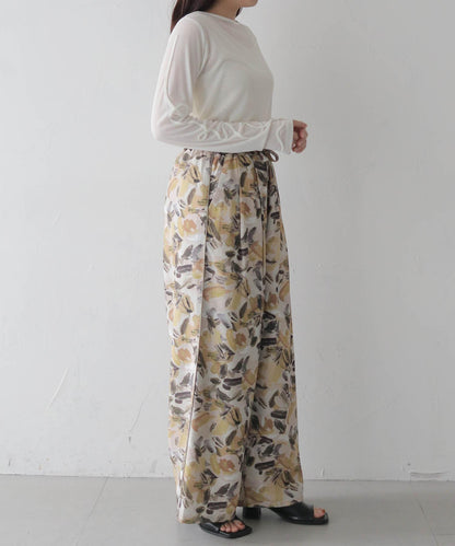 ペインティングフラワーイージーパンツ