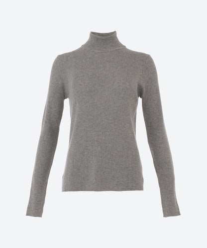 ソフトタッチタートルネックニット