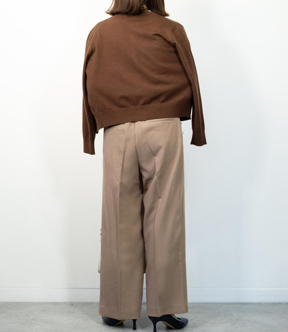 ストレートパンツ