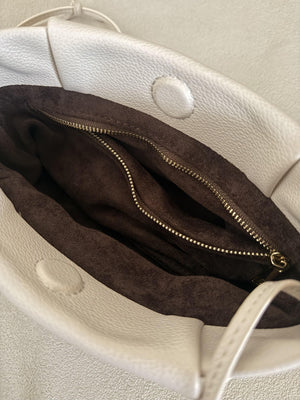 wander around pochette