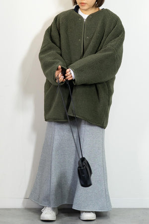 リバーシブルボアキルティングノーカラーアウター