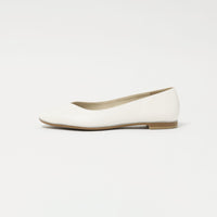 ホワイト系・OFF WHITE