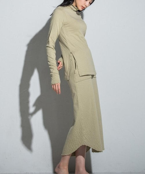 スヴィン４０１セッケツハイネックババシャツ