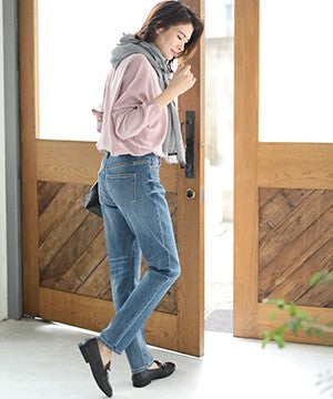 【WEB限定】大人フィットな脚長スリムストレート