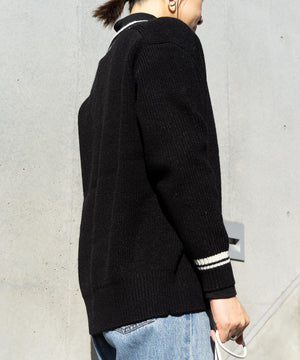 Vネックカーディガン