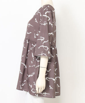 ｷｬｻﾞｰｷﾘｶｴﾌﾞﾗｳｽ