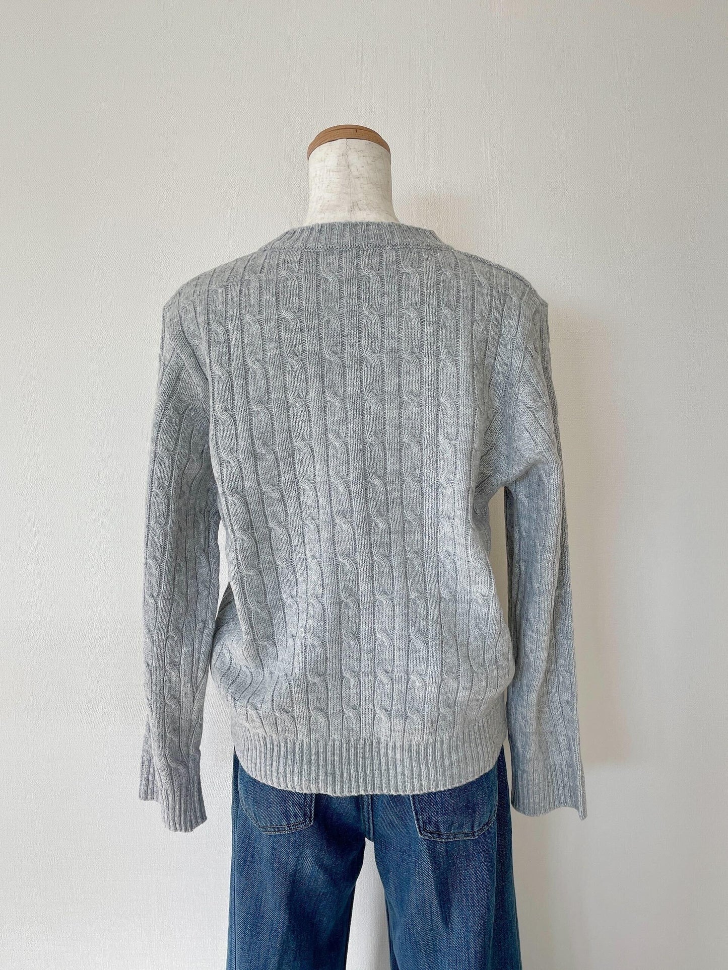 コンパクトケーブルニット