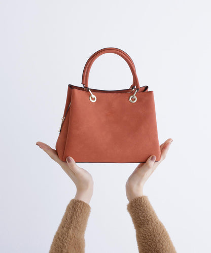 ヌベラアイレットトートバッグ