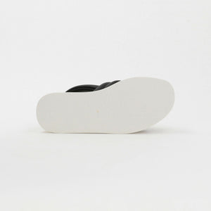 パフィー プラットサンダル