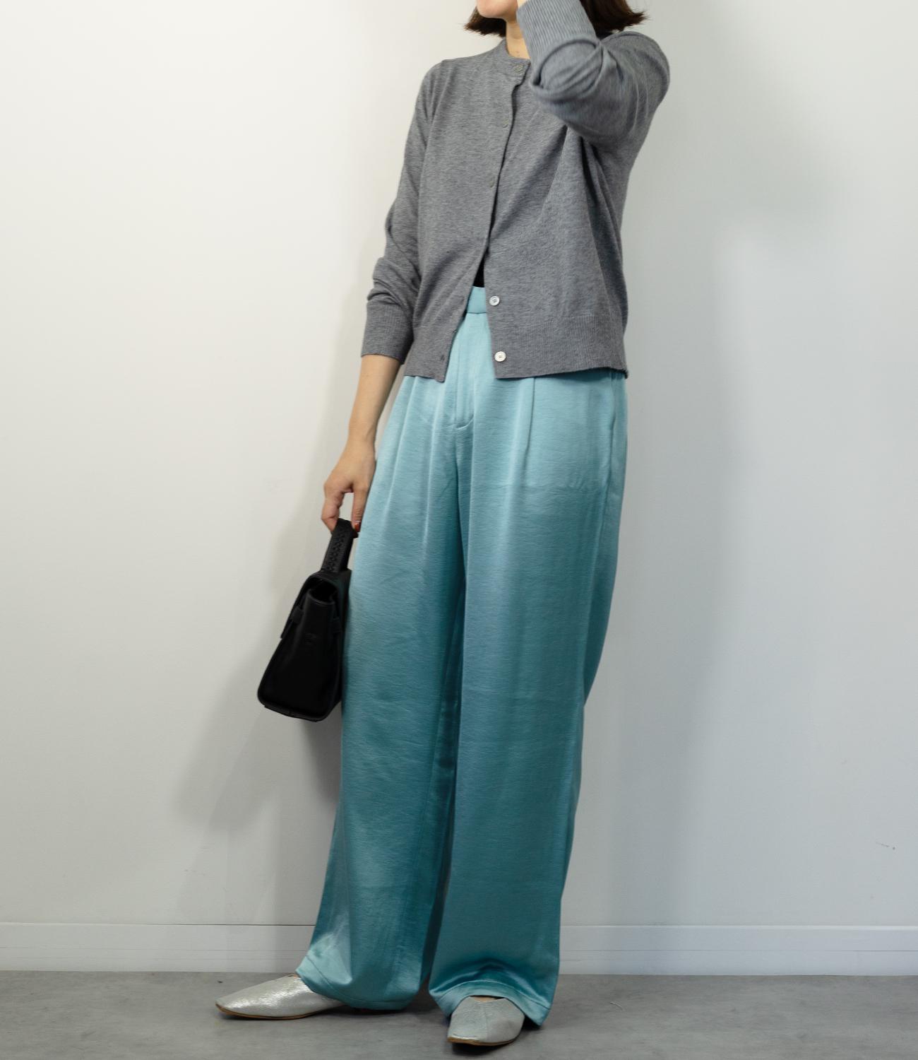 ふんわりタッチクルーネックカーディガン