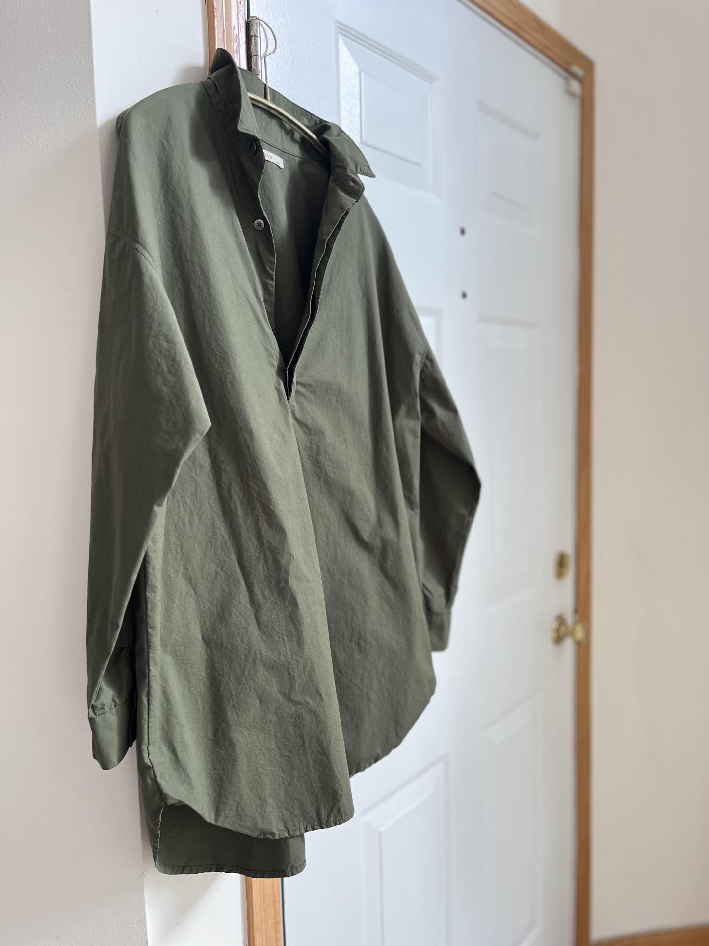 KHAKIプルオーバーシャツ