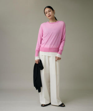 クルーネックニットプルオーバー《Melty air wool》