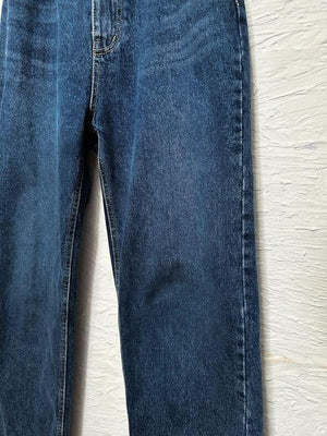 シグネチャーフィットデニム